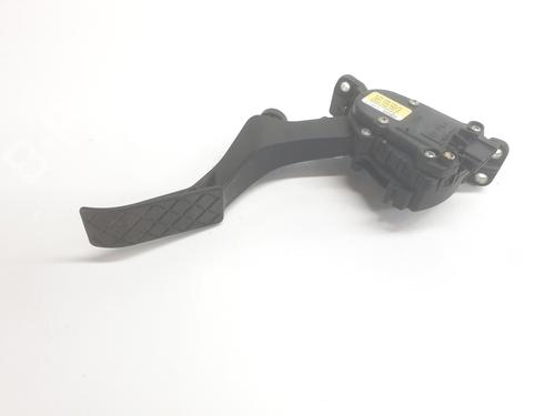 Used Pedal Pedal 36678282 36678282