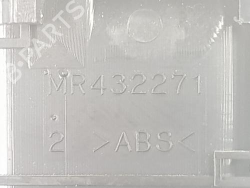 Front left lock MITSUBISHI PAJERO III (V7_W, V6_W) 3.2 Di-D (V68W) | BP13687901C98 