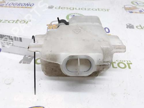 Windscreen washer tank MITSUBISHI PAJERO III (V7_W, V6_W) 3.2 Di-D (V68W) | BP7421539C113 