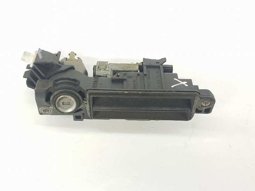 Used Tailgate handle MERCEDES-BENZ E-CLASS (W211) E 320 CDI (211.026) (204 hp) 7704884
