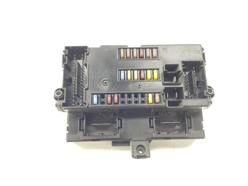 Used Fuse box Fuse box 36788708 36788708