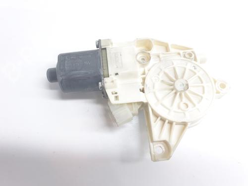 left-front-window-motor-mercedes-benz-c-class-t-model-s204-2007-2008-2009-2010-2011-2012-2013-2014-33215245 main image