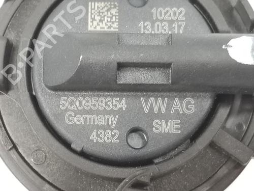 BP13445517M84 | Elektronische sonde AUDI Q5 (FYB, FYG) 2.0 TDI quattro BP13445517M84