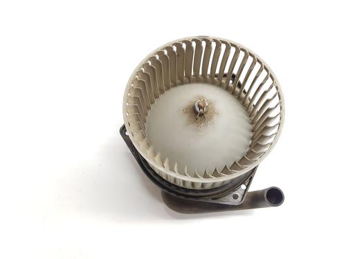 Used Heater blower motor MITSUBISHI L200 / TRITON (KA_T, KB_T) 2.5 DI-D 4WD (KB4T) (136 hp) 30437004