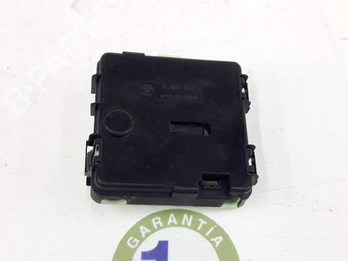 Used Fuse box BMW X3 (E83) 2.0 d (150 hp) 4644559