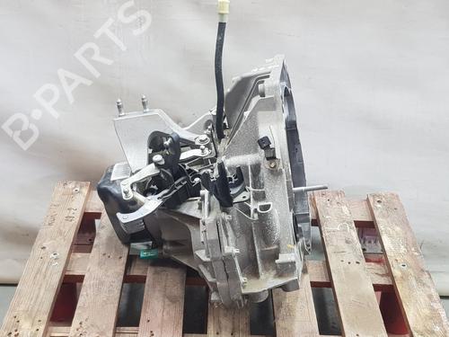 Gearbox DACIA SANDERO II TCe 90 (B8M1, B8MA, B8AC) | BP8503812M3 