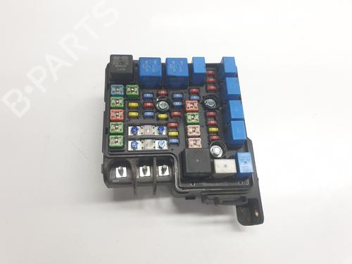 Used Fuse box KIA CEE'D Hatchback (ED) 1.6 CVVT (125 hp) 25722147