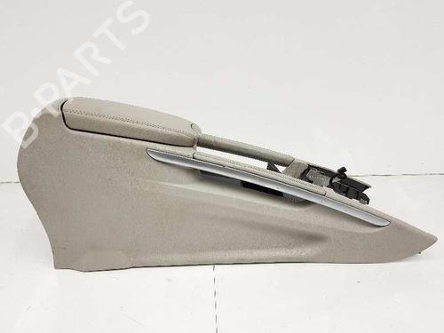 Used Armrest / Center console MERCEDES-BENZ M-CLASS (W164) ML 280 CDI 4-matic (164.120) (190 hp) 7152861