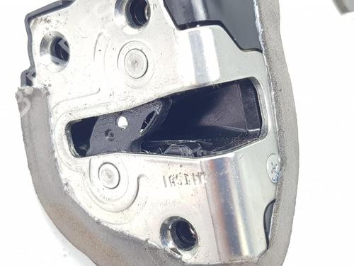 Rear right lock SUBARU XV (_GP_) 1.6 i AWD (GP3, G33GP) | BP10716639C99 