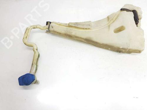 Used Windscreen washer tank VW TOUAREG (7LA, 7L6, 7L7) 2.5 R5 TDI (174 hp) 7419403