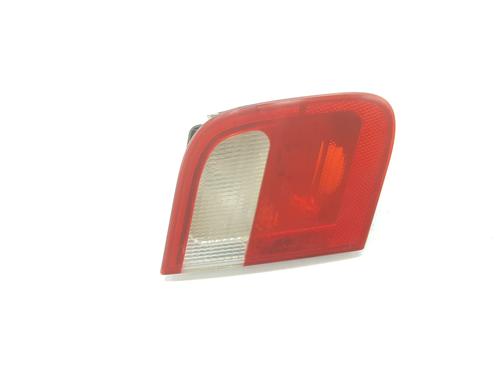 Venstre baklys, luke BMW 3 (E46) 320 d (136 hp) 12145083