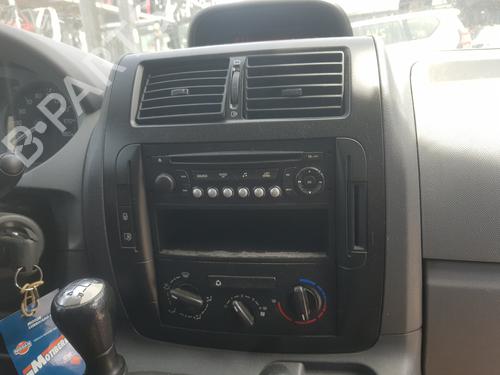 Fuse box CITROËN JUMPY II Van 1.6 HDi 90 8V | BP34223137E1  - Image 17