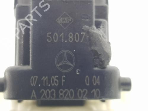 Right rear window switch MERCEDES-BENZ C-CLASS (W203) C 220 CDI (203.008) | BP3380476I28 
