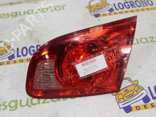 Used Right taillight HYUNDAI SANTA FÉ II (CM) 2.2 CRDi GLS (150 hp) 1222499
