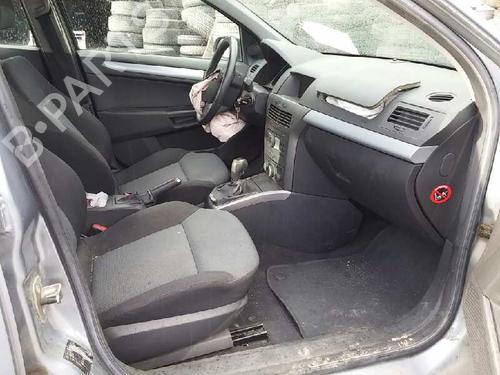 Høyre foran utvendig håndtak OPEL ASTRA H Estate (A04) 1.9 CDTI (L35) | BP1634821C129 