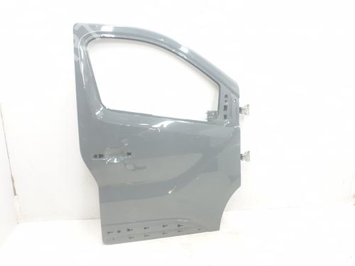 Used Right front door RENAULT TRAFIC III Van (FG_) 1.6 dCi 140 (FGMA, FGMC) (140 hp) 29906874