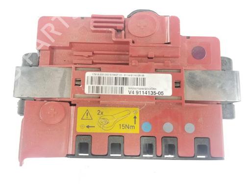 Used Fuse box BMW X5 (E70) xDrive 30 d (211 hp) 8186478