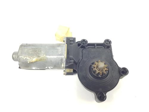 Used Left front window motor VOLVO XC90 I (275) D5 AWD (163 hp) 13695719