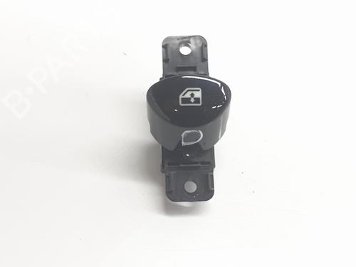 Used Right front window switch FIAT 500 (312_) 1.0 Mild Hybrid (312AYD1B) (71 hp) 22221352