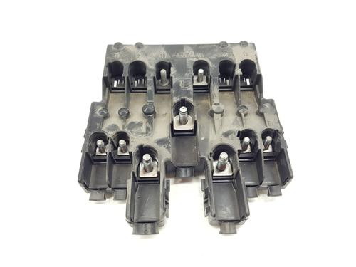 Used Fuse box Fuse box MERCEDES-BENZ SPRINTER 3,5-t Van (B906) 311 CDI (906.631, 906.633, 906.635, 906.637) (114 hp) 35796223 35796223