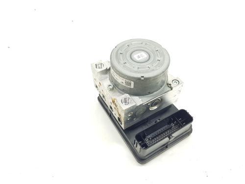 Used ABS pump BMW X1 (F48) sDrive 18 d (150 hp) 21558426