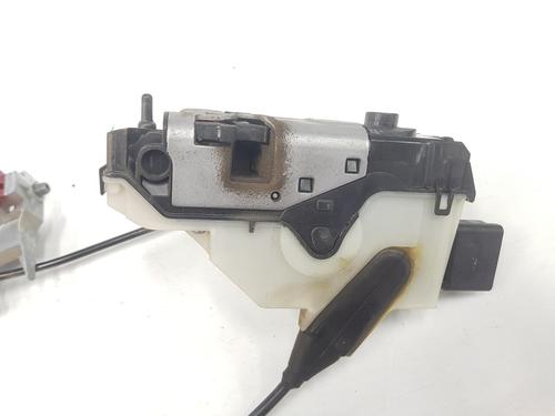 Front right lock PEUGEOT 2008 I (CU_) 1.6 BlueHDi 100 | BP10233232C97