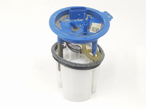 Used Fuel pump AUDI A1 Sportback (8XA, 8XF) 1.0 TFSI (95 hp) 20188169