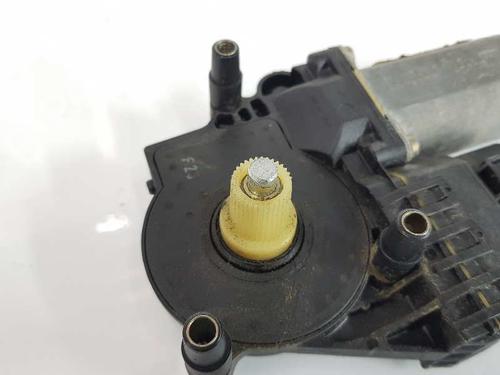 Right rear window motor AUDI A6 C5 Avant (4B5) 2.5 TDI quattro | BP6869306E22 