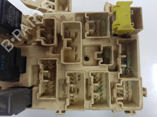 Fuse box TOYOTA LAND CRUISER 90 (_J9_) 3.0 TD (KZJ90_, KZJ95_, KZJ90R, KZJ95R, KZJ90W, KZJ95W) | BP21003958E1 