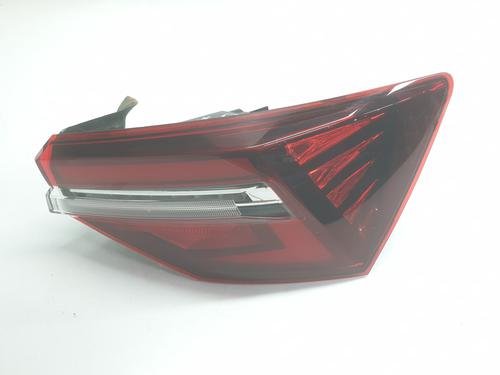 Right taillight SKODA KAROQ (NU7, ND7) 1.5 TSI | BP31598640C35