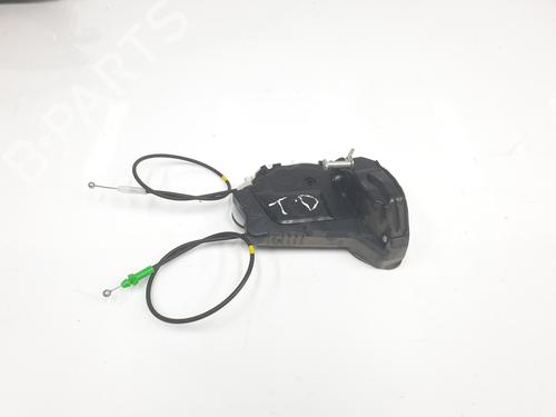 Used Rear right lock TOYOTA YARIS (_P13_) 1.5 (NSP131_) (112 hp) 21662185