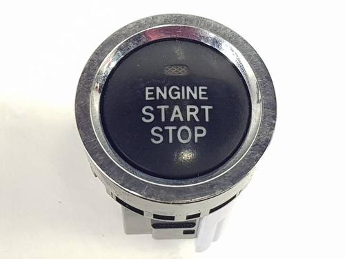 Used Other Other TOYOTA LAND CRUISER PRADO (_J15_) [2009-2026] 40082637 40082637