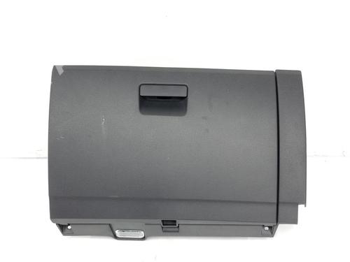 Used Glove box Glove box SEAT IBIZA V (KJ1, KJG) 1.0 TSI (95 hp) 8895867 8895867