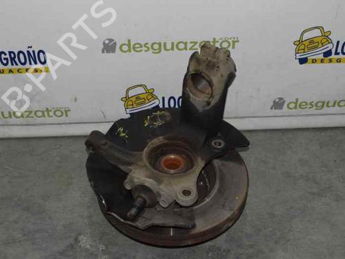 Used Left front steering knuckle VW TRANSPORTER T5 Van (7HA, 7HH, 7EA, 7EH) 2.5 TDI (130 hp) 794478