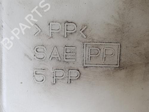 Expansion tank MITSUBISHI PAJERO III (V7_W, V6_W) 3.2 Di-D (V68W, V78W) | BP31042046C120 