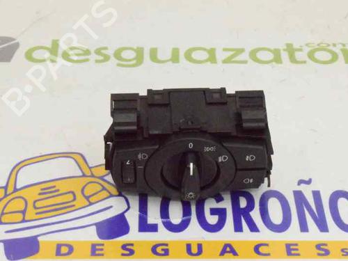 Used Headlight switch BMW 1 (E87) 118 d (122 hp) 1365800
