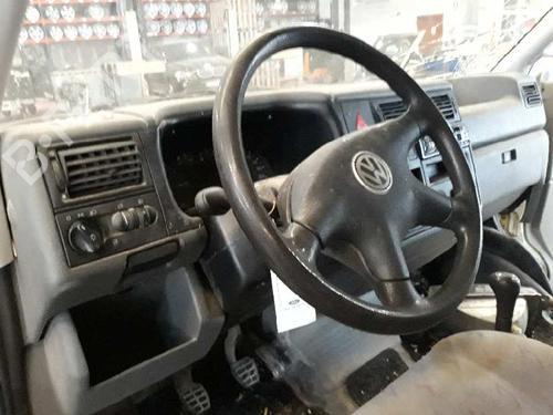 Right front steering knuckle VW TRANSPORTER T4 Van (70A, 70H, 7DA, 7DH) 1.9 TD | BP1206512M26 