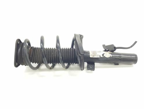 Used Right front shock absorber VOLVO V40 Hatchback (525) D2 (120 hp) 24615046