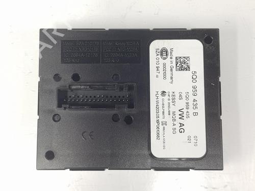 Used Electronic module VW GOLF VII (5G1, BQ1, BE1, BE2) 1.6 TDI (110 hp) 11697522