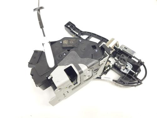front-right-lock-ford-transit-v363-platformchassis-fed-ffd-2013-35804173 main image