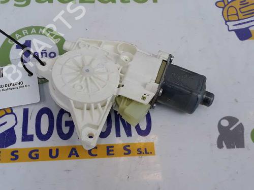 Right rear window motor MERCEDES-BENZ C-CLASS (W204) C 200 CDI (204.007, 204.006) | BP3388414E22 