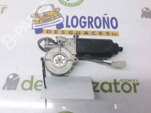 Used Right front window motor Right front window motor SUZUKI VITARA (ET, TA, TD) 1.6 i 16V All-wheel Drive (ET, TA02, SE416) (97 hp) 2980581 2980581
