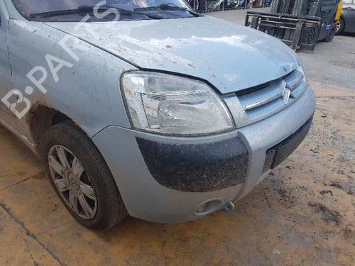 Right taillight CITROËN BERLINGO / BERLINGO FIRST Box Body/MPV (M_) 2.0 HDI 90 (MBRHY, MCRHY) | BP7465943C35 