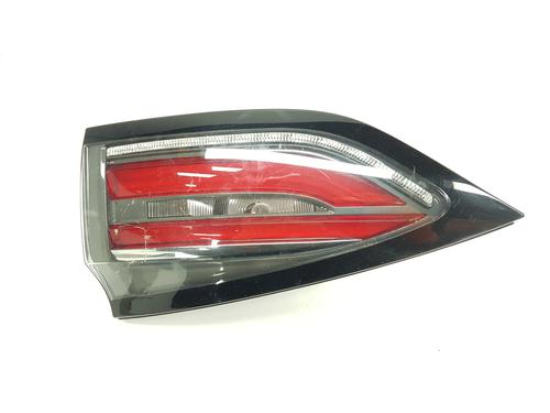 Used Right tailgate light Right tailgate light RENAULT ESPACE V (JR_) 1.6 dCi 160 (160 hp) 32517958 32517958