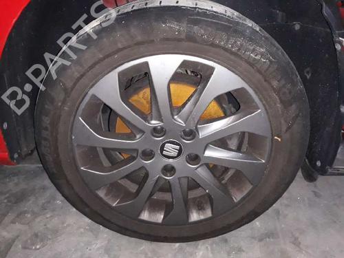 Injection rail SEAT LEON (5F1) 1.6 TDI | BP4204923M98 