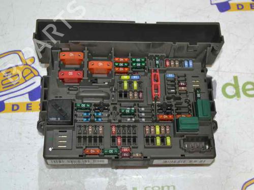 Used Fuse box BMW 1 (E87) 118 d (143 hp) 1231510
