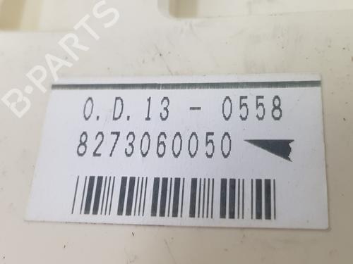 Skrzynka bezpieczników TOYOTA LAND CRUISER 90 (_J9_) 3.0 TD (KZJ90_, KZJ95_, KZJ90R, KZJ95R, KZJ90W, KZJ95W) | BP18883890E1