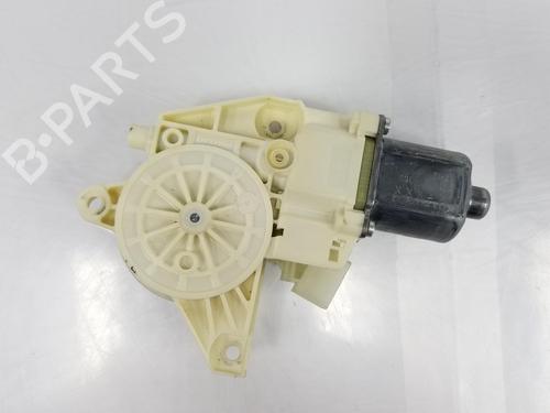 Right rear window motor MERCEDES-BENZ C-CLASS (W204) C 200 CDI (204.007, 204.006) | BP9144245E22 