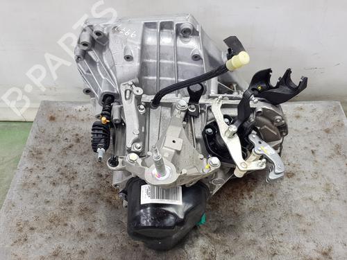 Gearbox DACIA SANDERO III | BP35806173M3 - Image 2