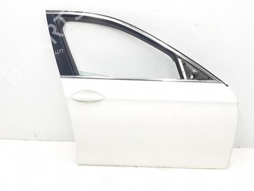 Porta frente direita BMW 5 (F10) 530 d (245 hp) 16103045